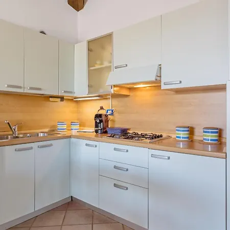 Prázdninový dům Casa Gio: Beachside Oasisgarden - Porto Frailis *